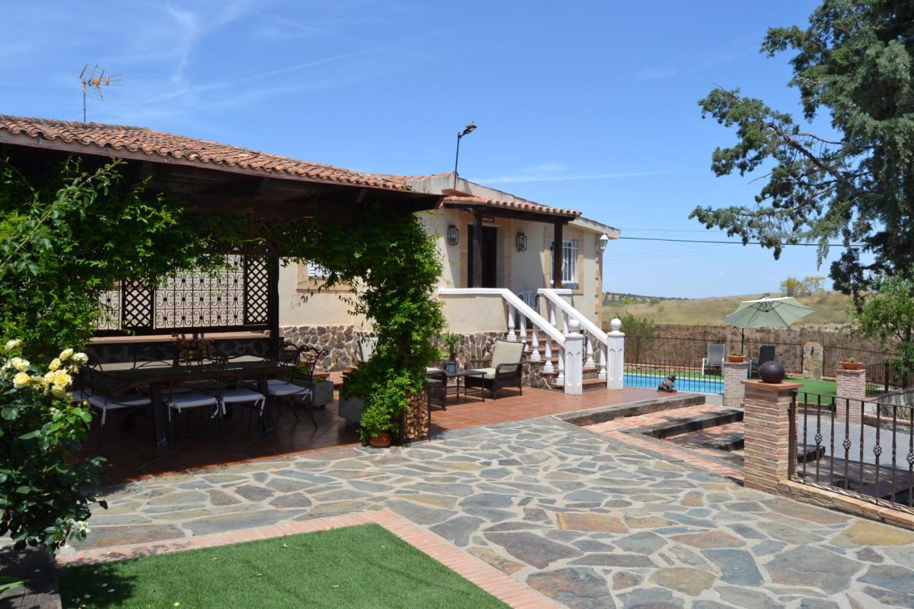 Casa Rural La Finca Гуадамур Экстерьер фото