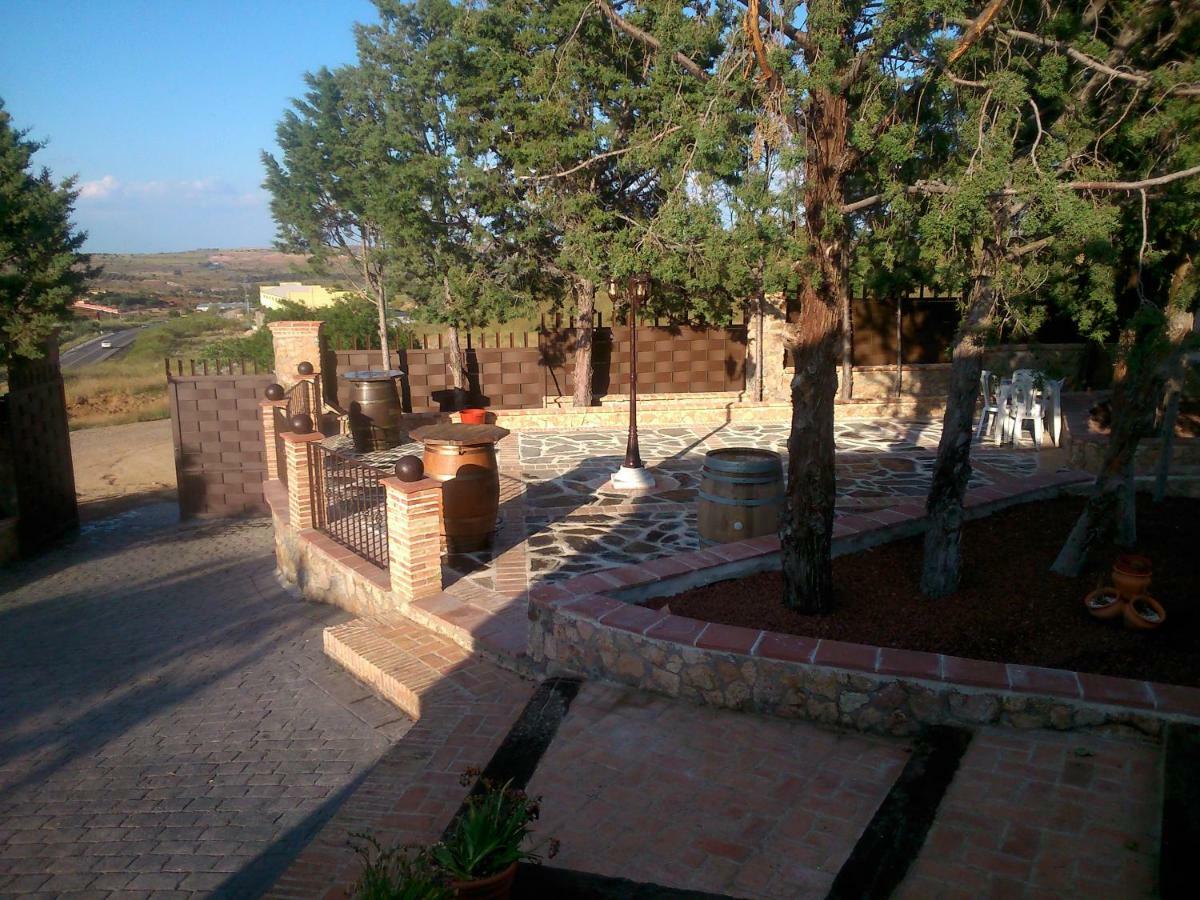 Casa Rural La Finca Гуадамур Экстерьер фото